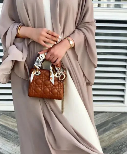 Soft And Elegant Large Abaya - CHRISTOPHER RICHARDSON LIFESTYLE BOUTIQUE