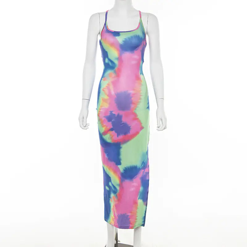 Backless Bodycon Dress with Halter Neck Design